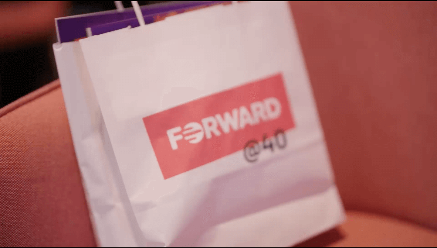 Forward publication image