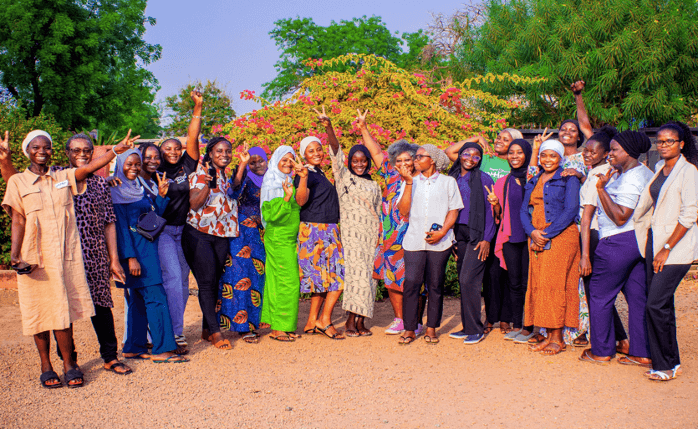 Forward publication image